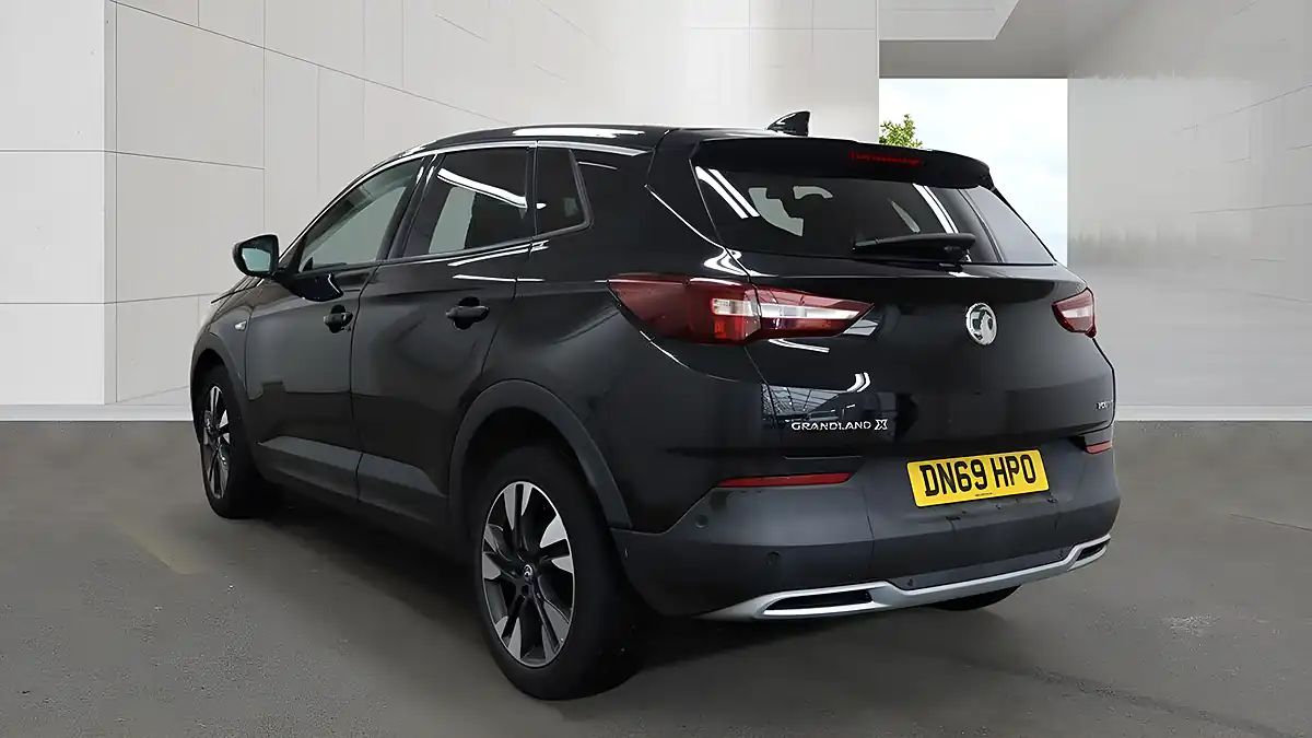 Used 2019 Vauxhall Grandland X Sri Nav Black - Interior and Exterior details 3