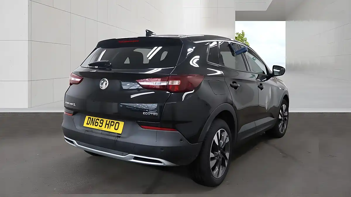 Used 2019 Vauxhall Grandland X Sri Nav Black - Interior and Exterior details 4