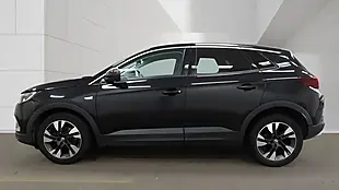 Used 2019 Vauxhall Grandland X Sri Nav Black - Interior and Exterior details 6