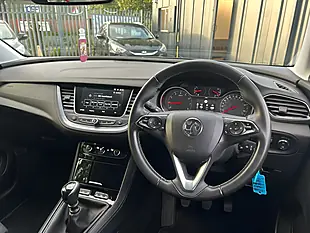 Used 2019 Vauxhall Grandland X Sri Nav Grey - Interior and Exterior details 16