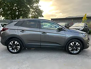 Used 2019 Vauxhall Grandland X Sri Nav Grey - Interior and Exterior details 8