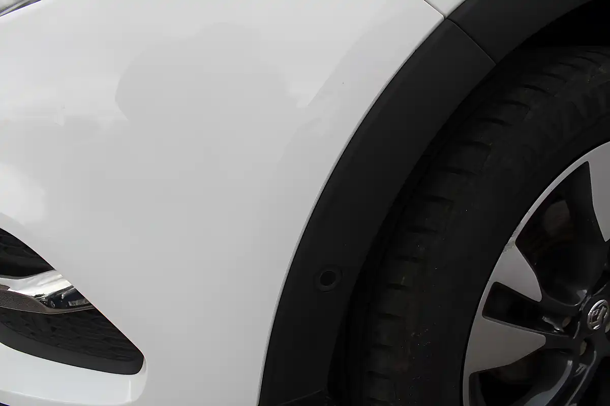 Used 2019 Vauxhall Grandland X Sri Nav White - Interior and Exterior details 19