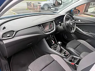 Used 2019 Vauxhall Grandland X Tech Line Nav Blue - Interior and Exterior details 11