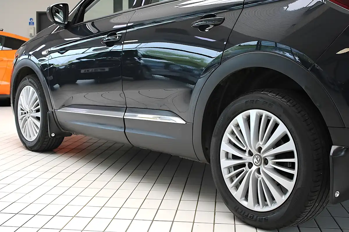 Used 2019 Vauxhall Grandland X Tech Line Nav Grey - Interior and Exterior details 20