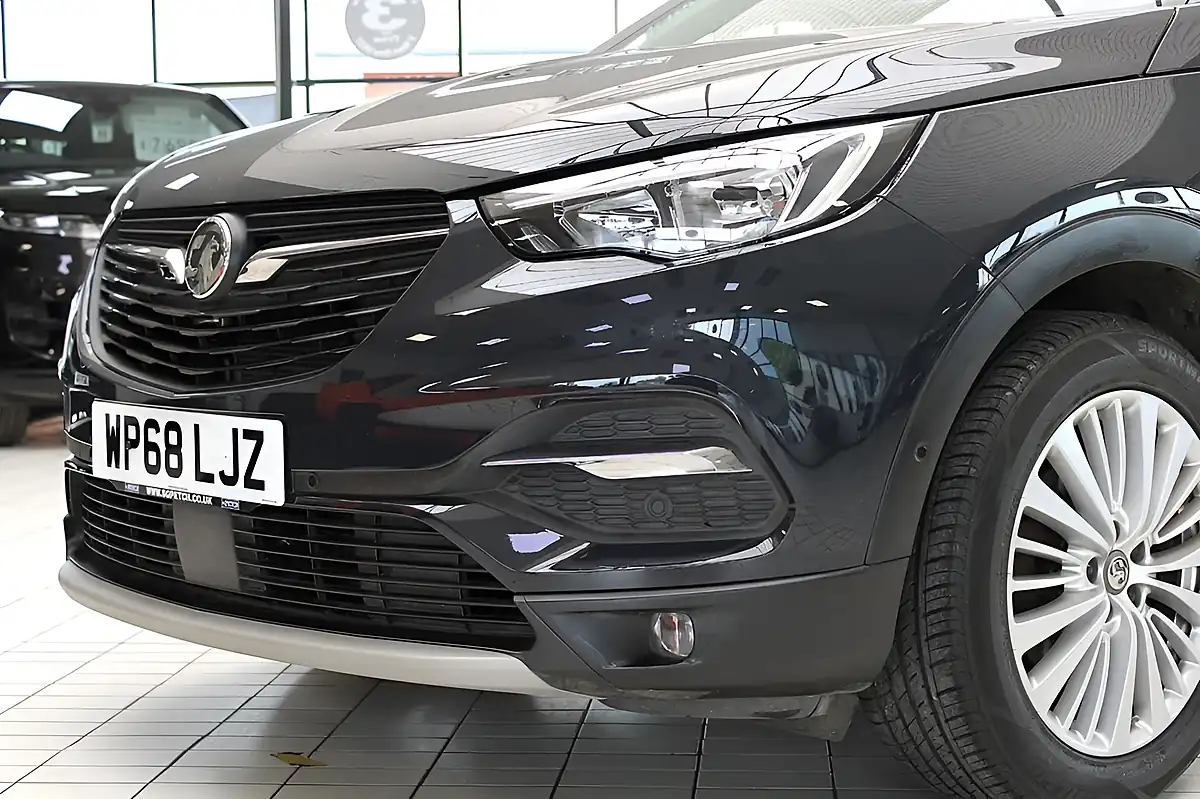 Used 2019 Vauxhall Grandland X Tech Line Nav Grey - Interior and Exterior details 4