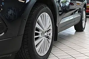 Used 2019 Vauxhall Grandland X Tech Line Nav Grey - Interior and Exterior details 6