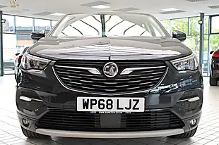 Used 2019 Vauxhall Grandland X Tech Line Nav Grey - Interior and Exterior details 8