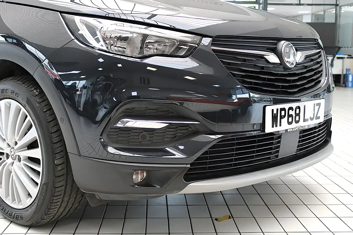 Used 2019 Vauxhall Grandland X Tech Line Nav Grey - Interior and Exterior details 9