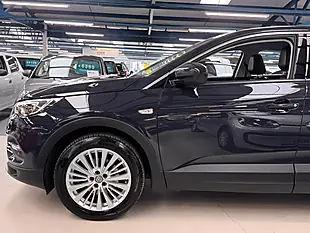 Used 2019 Vauxhall Grandland X Tech Line Nav Grey - Interior and Exterior details 20