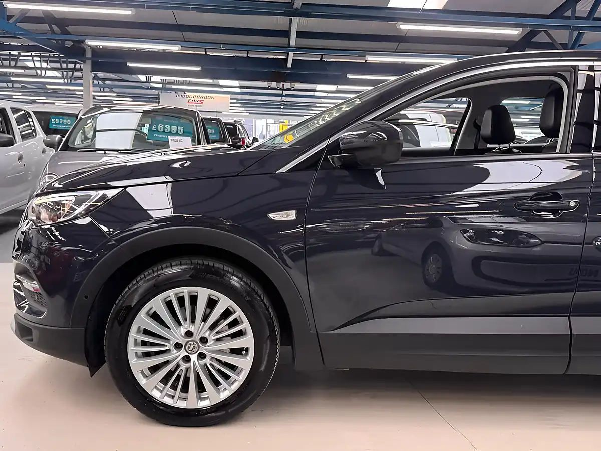 Used 2019 Vauxhall Grandland X Tech Line Nav Grey - Interior and Exterior details 20