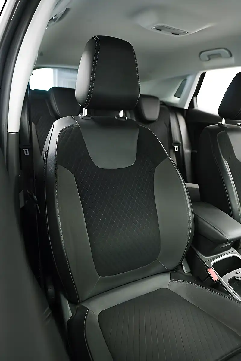 Used 2019 Vauxhall Grandland X Tech Line Nav Grey - Interior and Exterior details 12