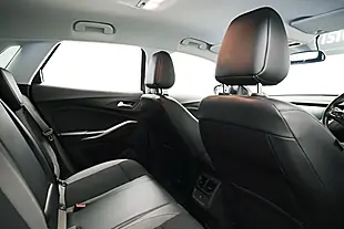 Used 2019 Vauxhall Grandland X Tech Line Nav Grey - Interior and Exterior details 14