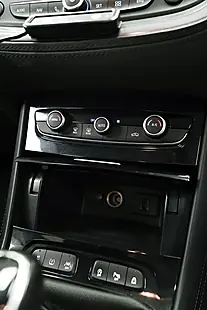 Used 2019 Vauxhall Grandland X Tech Line Nav Grey - Interior and Exterior details 18