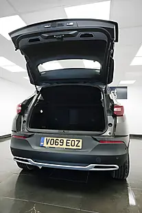 Used 2019 Vauxhall Grandland X Tech Line Nav Grey - Interior and Exterior details 9