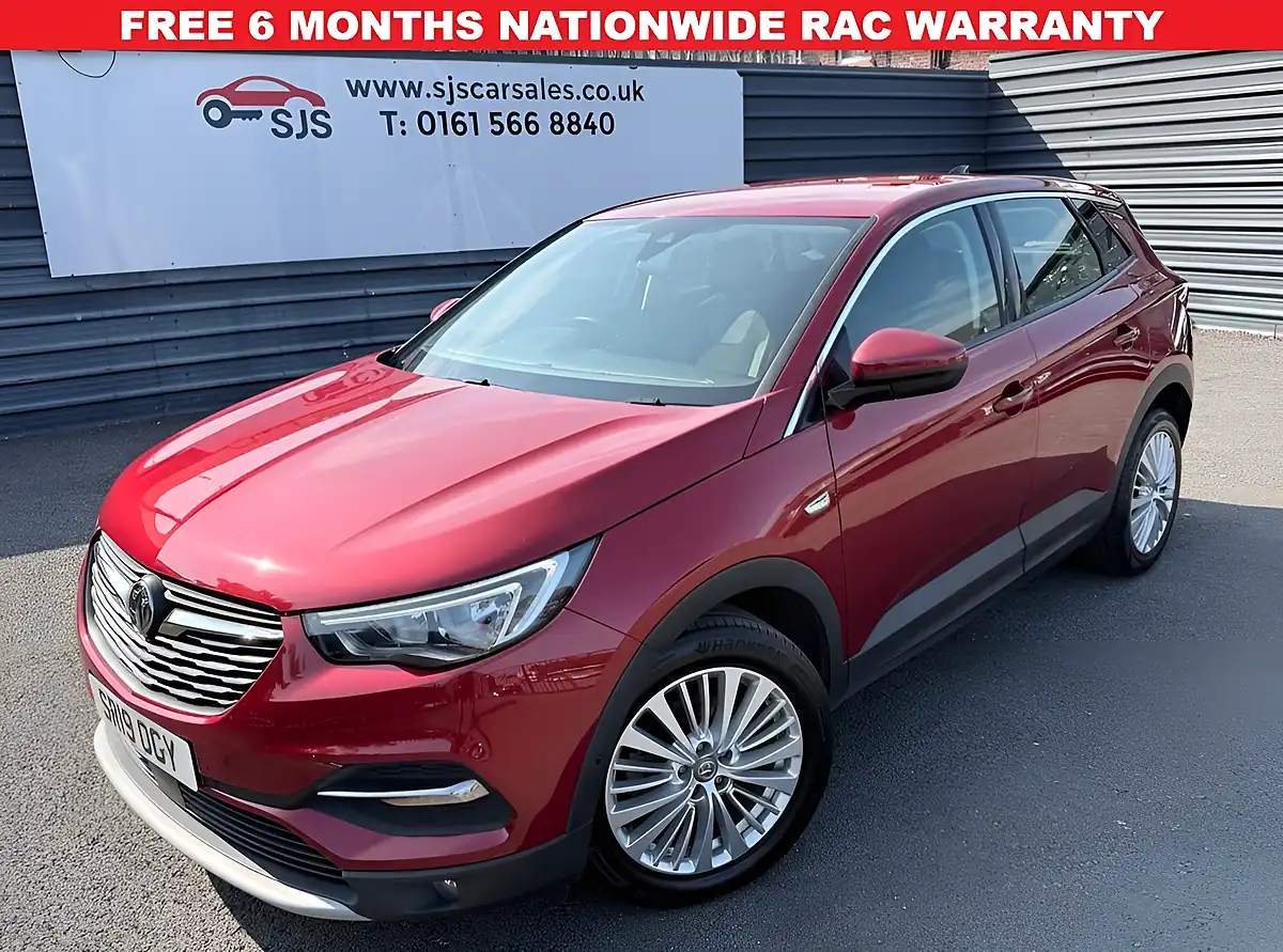 Used 2019 Vauxhall Grandland X Tech Line Nav Red - Front View