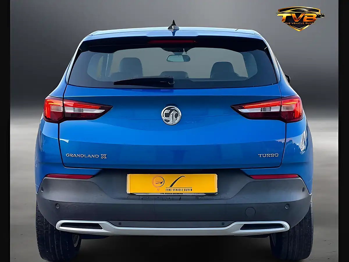 Used 2019 Vauxhall Grandland X Tech Line Nav Topaz Blue - Interior and Exterior details 5