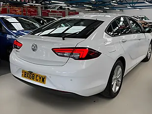 Used 2019 Vauxhall Insignia Design Grand Sport White - Interior and Exterior details 11