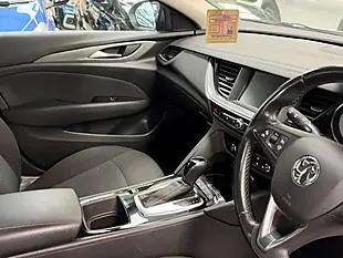 Used 2019 Vauxhall Insignia Design Grand Sport White - Interior and Exterior details 13