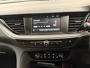 Used 2019 Vauxhall Insignia Design Grand Sport White - Interior and Exterior details 16