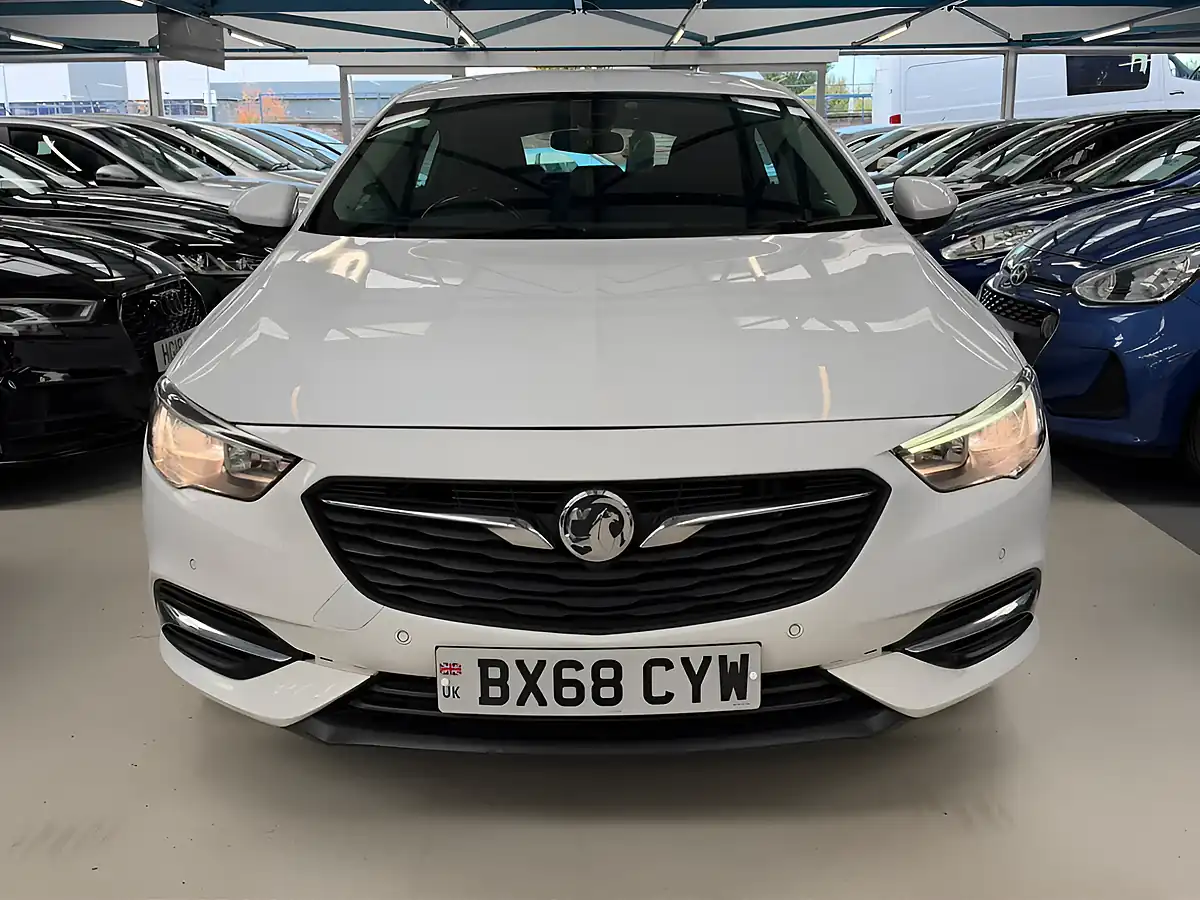 Used 2019 Vauxhall Insignia Design Grand Sport White - Interior and Exterior details 2