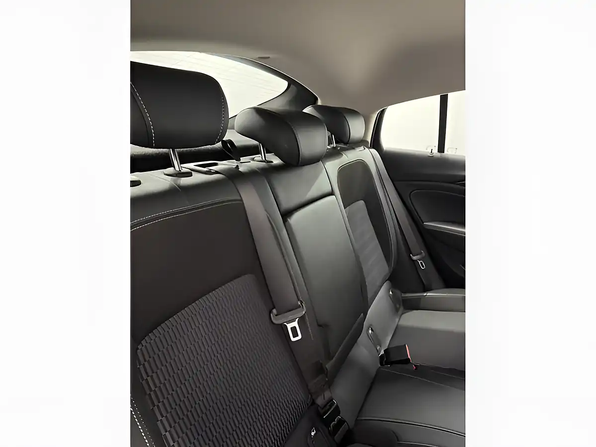 Used 2019 Vauxhall Insignia Sri Nav Grand Sport Black - Interior and Exterior details 13