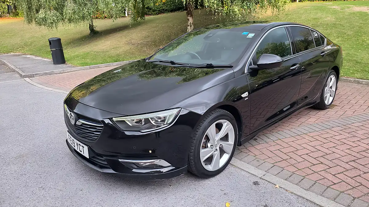 Used 2019 Vauxhall Insignia Sri Vx Line Nav Black - Interior and Exterior details 11