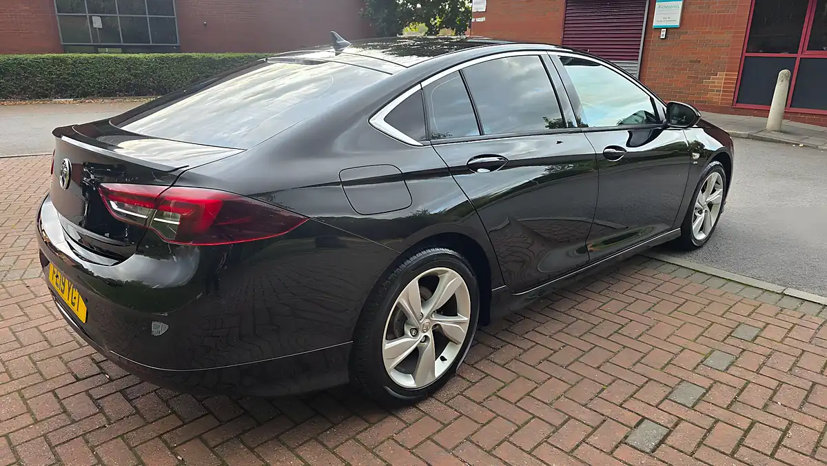 Used 2019 Vauxhall Insignia Sri Vx Line Nav Black - Interior and Exterior details 7