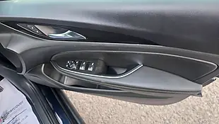 Used 2019 Vauxhall Insignia Sri Vx Line Nav Blue - Interior and Exterior details 13