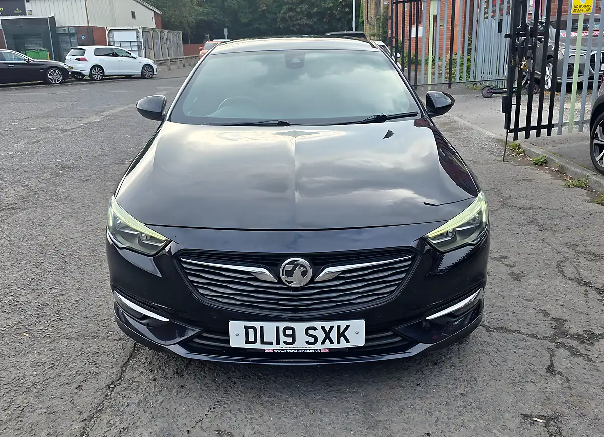Used 2019 Vauxhall Insignia Sri Vx Line Nav Blue - Interior and Exterior details 3