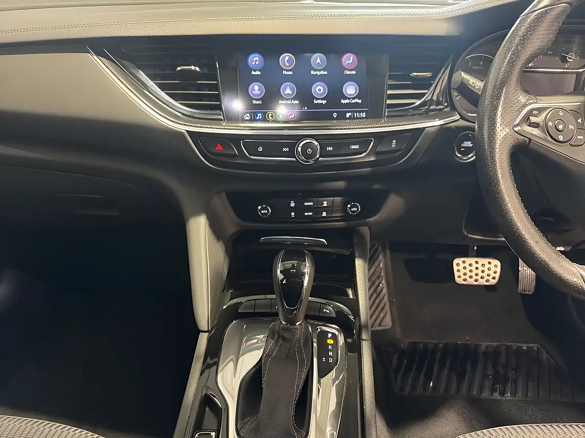 Used 2019 Vauxhall Insignia Sri Vx Line Nav Blue - Interior and Exterior details 12