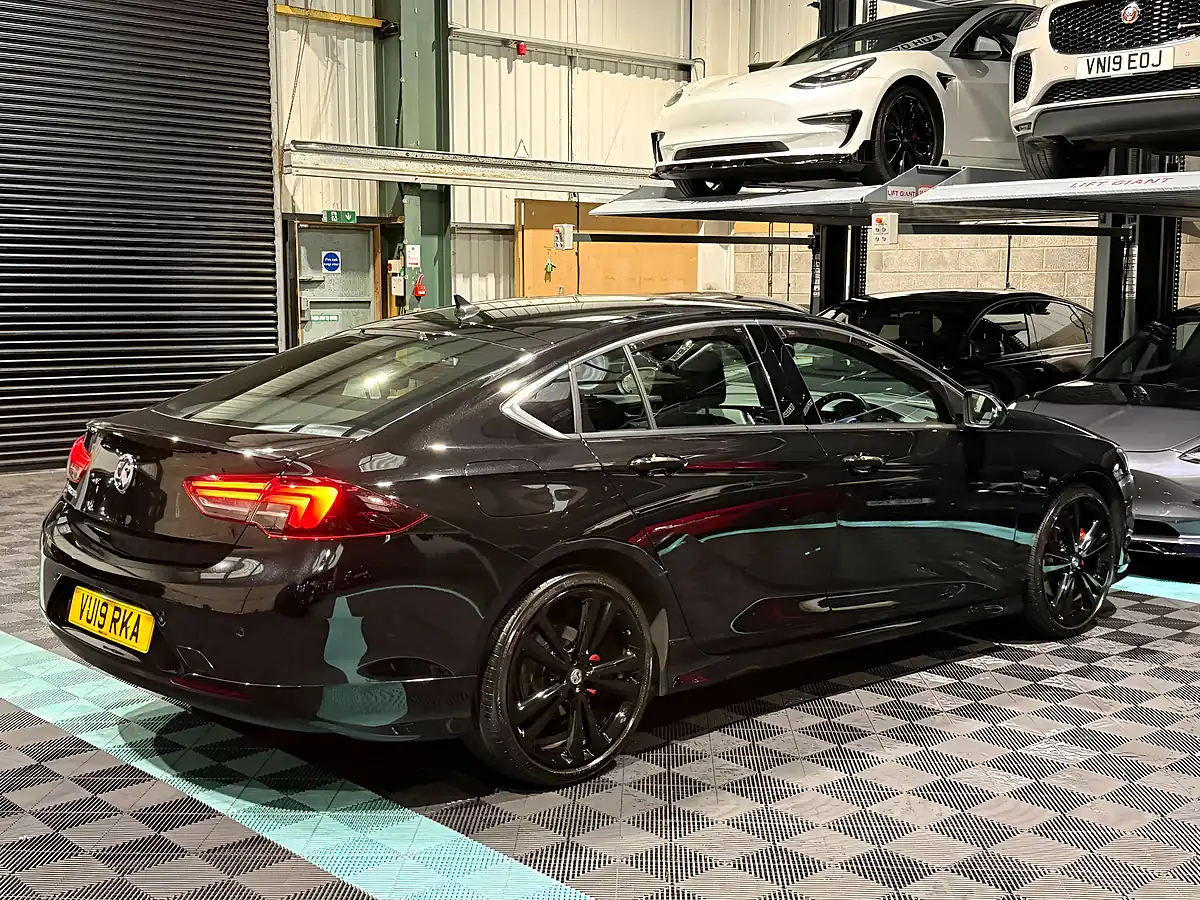 Used 2019 Vauxhall Insignia Sri Vx Line Nav Grand Sport Black - Interior and Exterior details 9