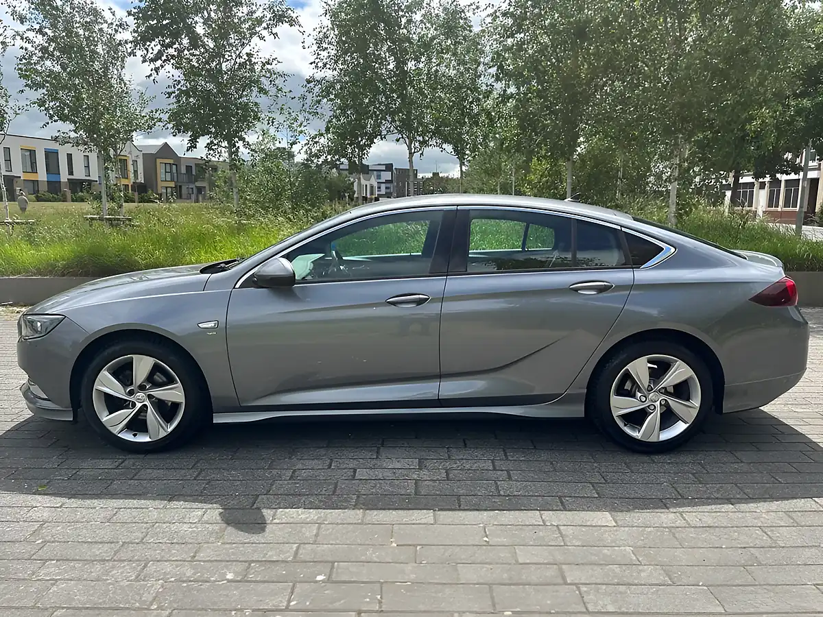 Used 2019 Vauxhall Insignia Sri Vx Line Nav Grand Sport Grey - Interior and Exterior details 10