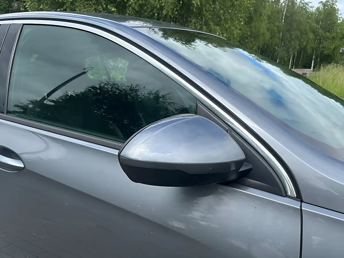 Used 2019 Vauxhall Insignia Sri Vx Line Nav Grand Sport Grey - Interior and Exterior details 13