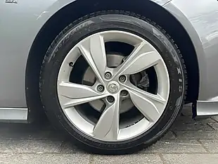 Used 2019 Vauxhall Insignia Sri Vx Line Nav Grand Sport Grey - Interior and Exterior details 18
