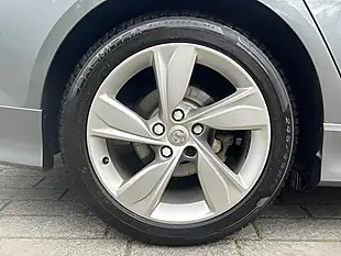 Used 2019 Vauxhall Insignia Sri Vx Line Nav Grand Sport Grey - Interior and Exterior details 3