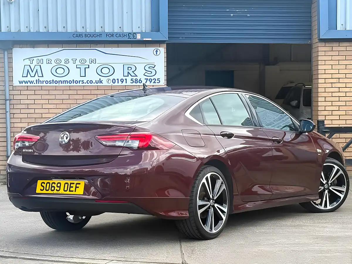 Used 2019 Vauxhall Insignia Sri Vx Line Nav Grand Sport Red - Interior and Exterior details 4