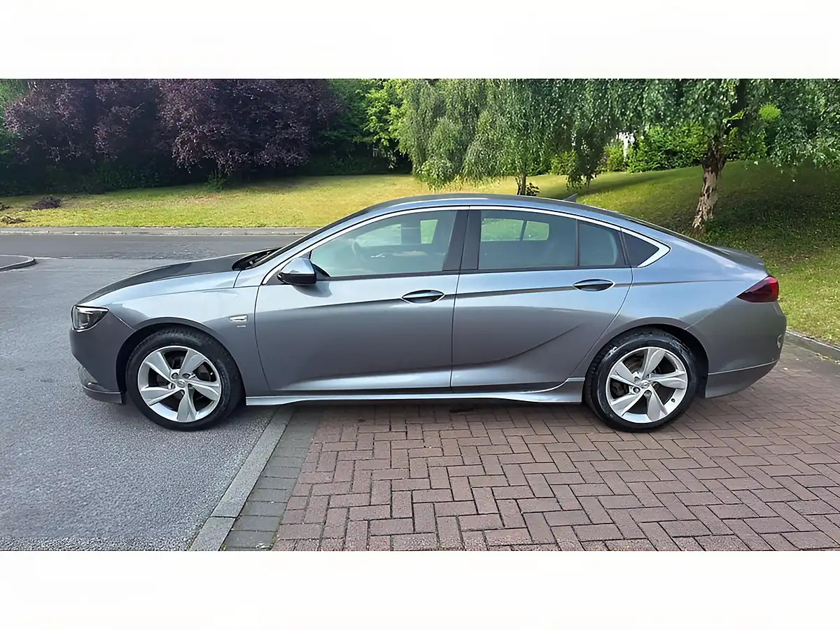 Used 2019 Vauxhall Insignia Sri Vx Line Nav Grey - Interior and Exterior details 16