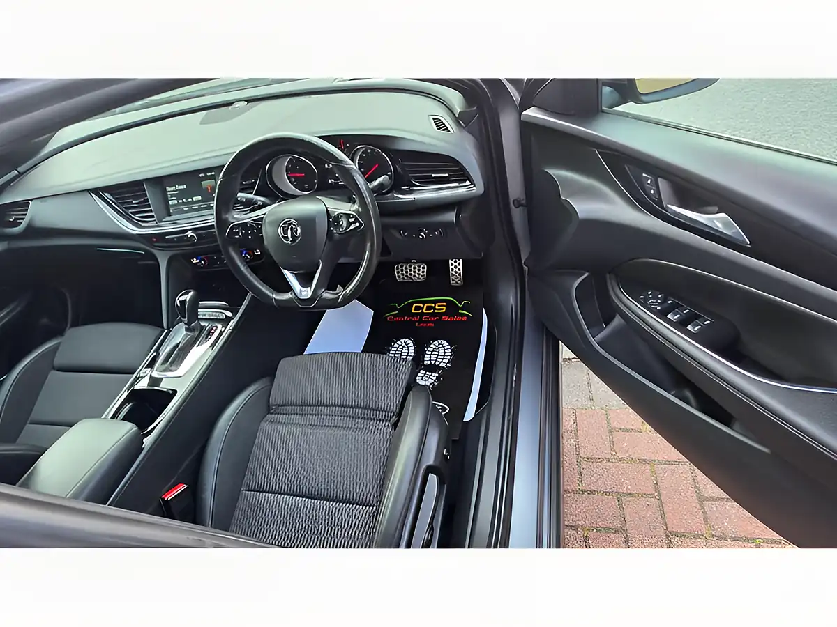 Used 2019 Vauxhall Insignia Sri Vx Line Nav Grey - Interior and Exterior details 20