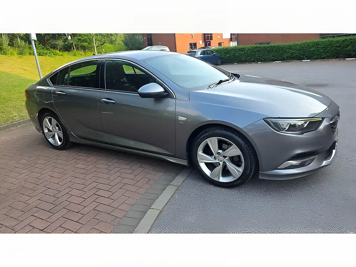 Used 2019 Vauxhall Insignia Sri Vx Line Nav Grey - Interior and Exterior details 4