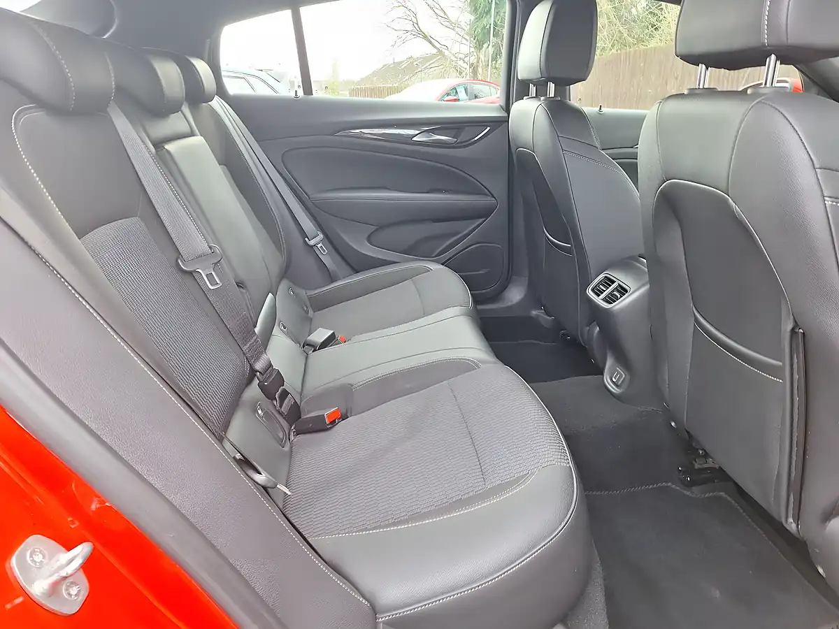 Used 2019 Vauxhall Insignia Sri Vx Line Nav Red - Interior and Exterior details 11