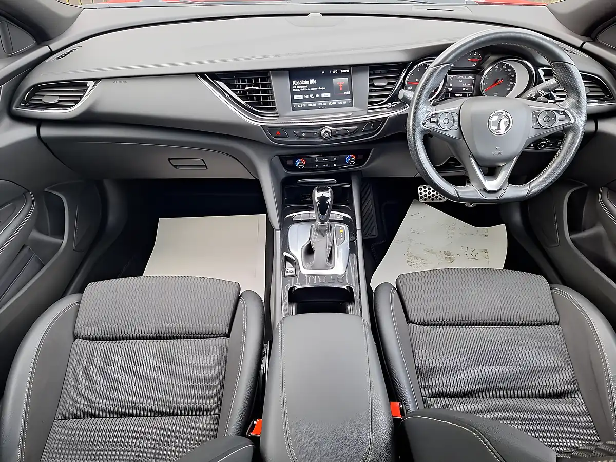 Used 2019 Vauxhall Insignia Sri Vx Line Nav Red - Interior and Exterior details 8