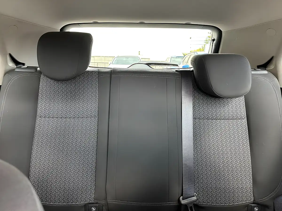 Used 2019 Vauxhall Mokka X Active Black - Interior and Exterior details 14