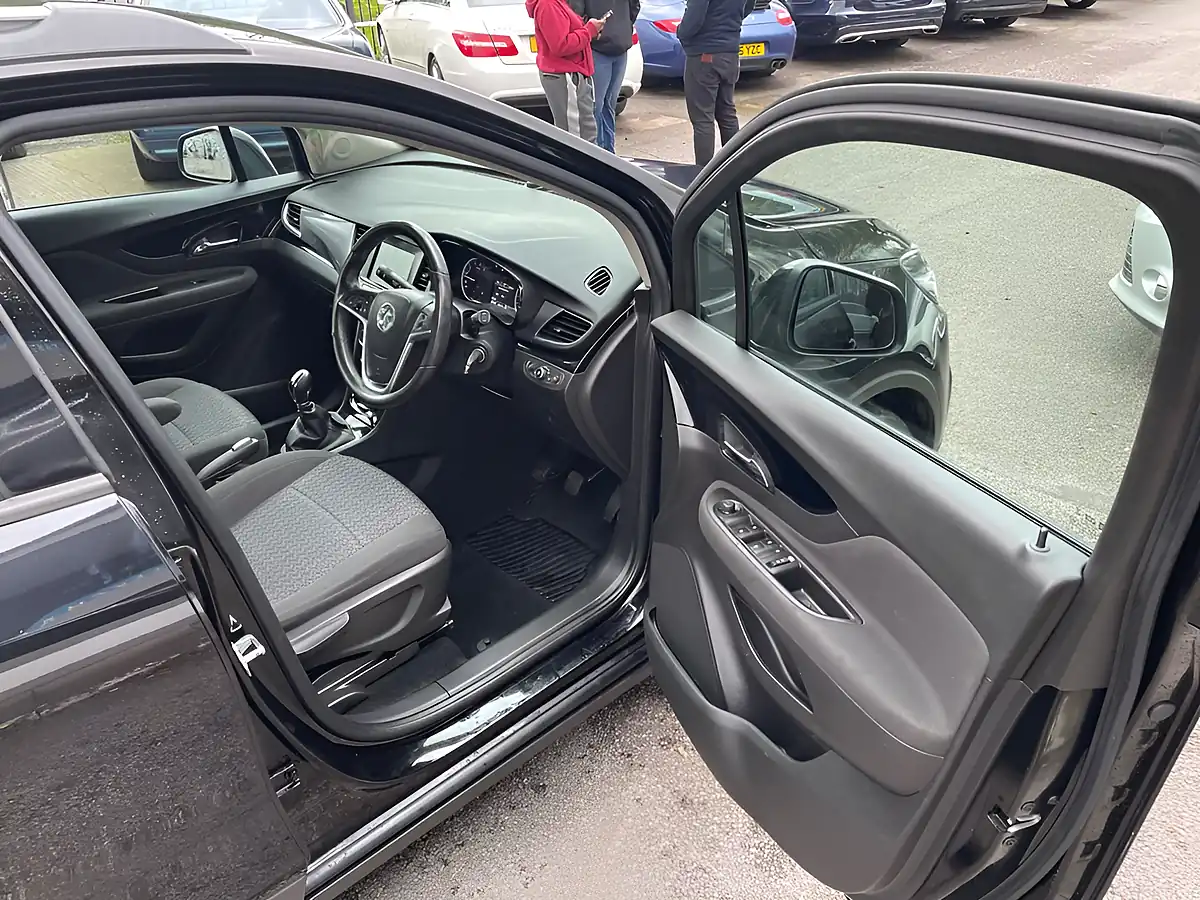 Used 2019 Vauxhall Mokka X Active Black - Interior and Exterior details 9