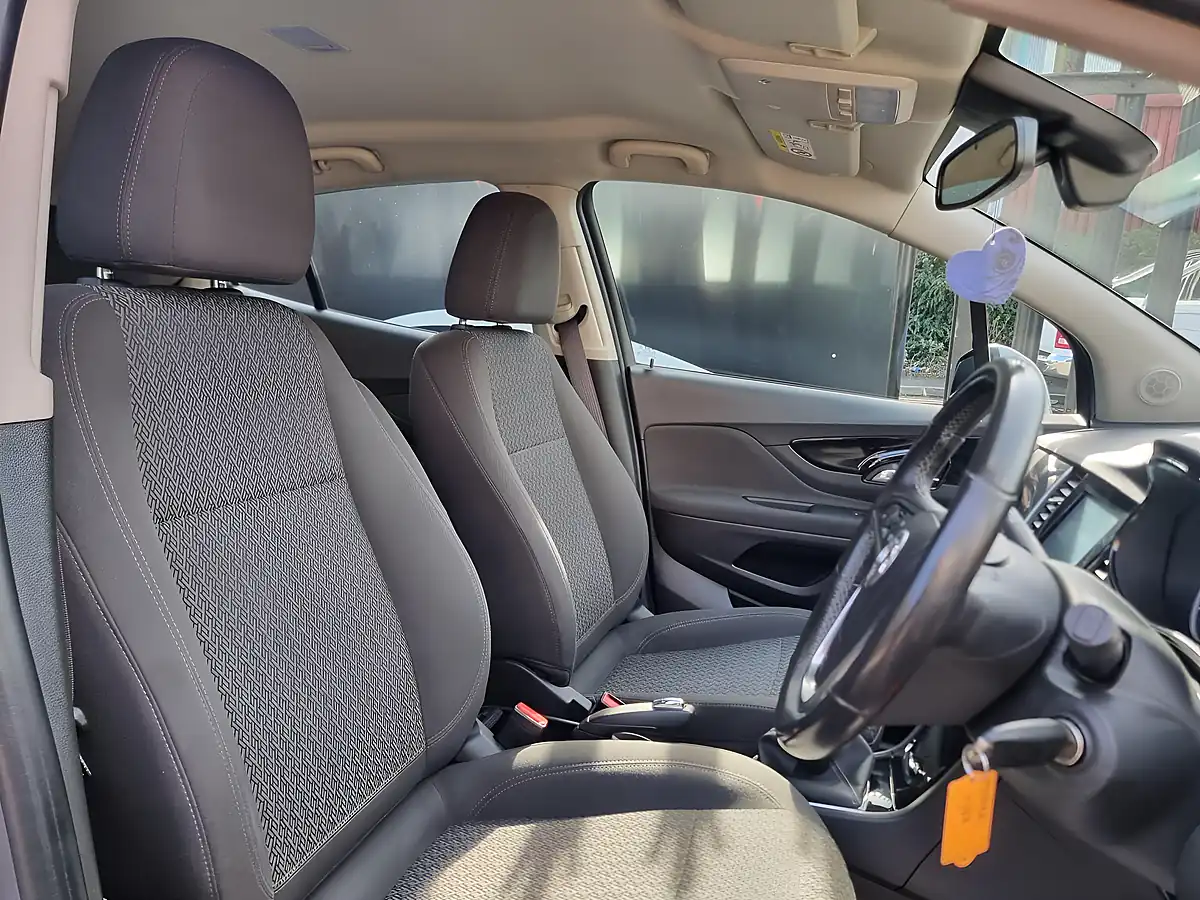 Used 2019 Vauxhall Mokka X Active Grey - Interior and Exterior details 13