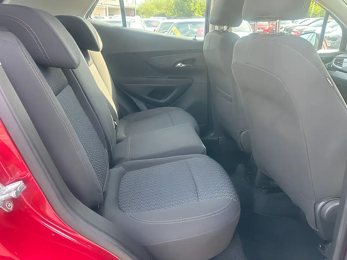 Used 2019 Vauxhall Mokka X Active Red - Interior and Exterior details 11