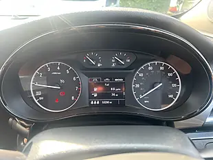 Used 2019 Vauxhall Mokka X Active Red - Interior and Exterior details 4
