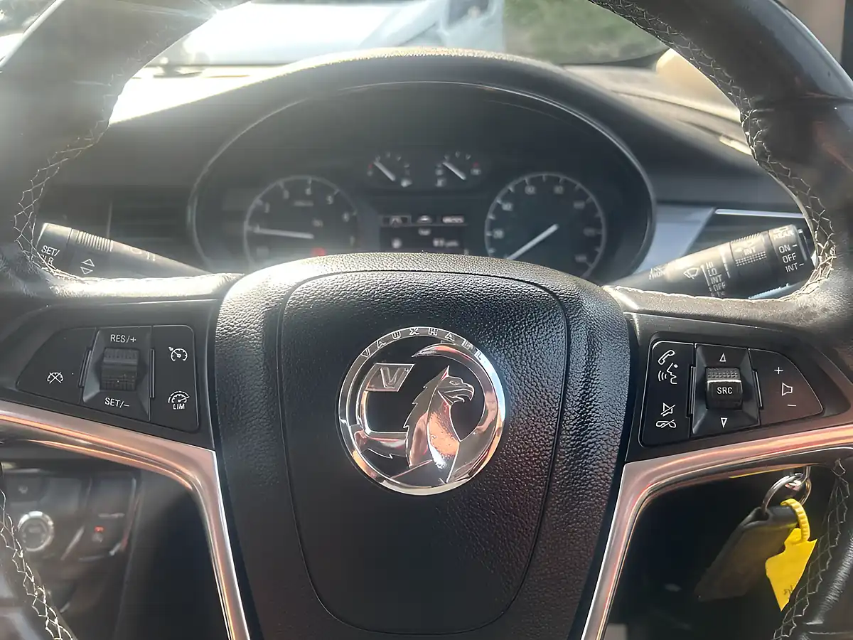 Used 2019 Vauxhall Mokka X Active Red - Interior and Exterior details 8