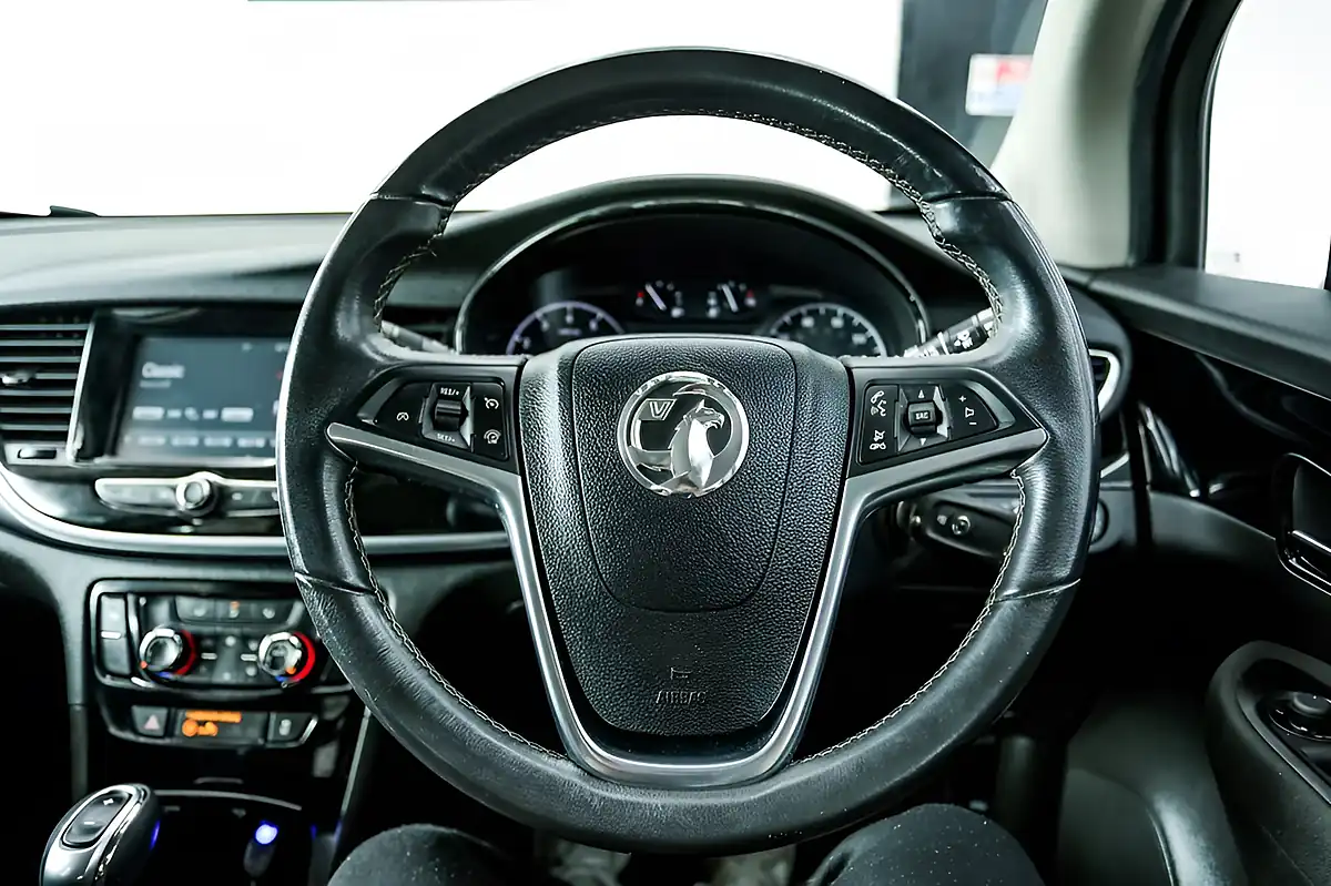 Used 2019 Vauxhall Mokka X Active Red - Interior and Exterior details 16