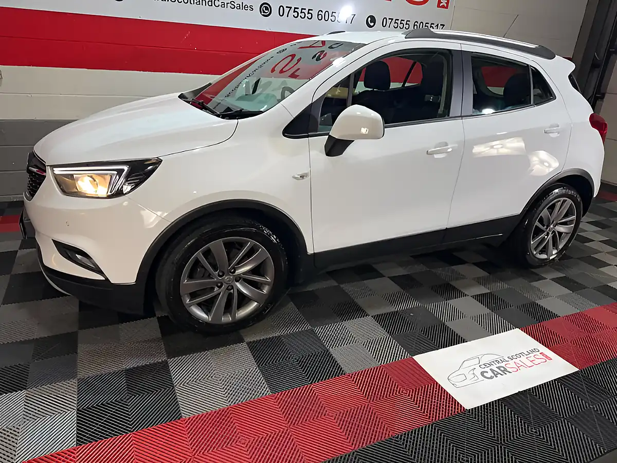 Used 2019 Vauxhall Mokka X Active White - Interior and Exterior details 7