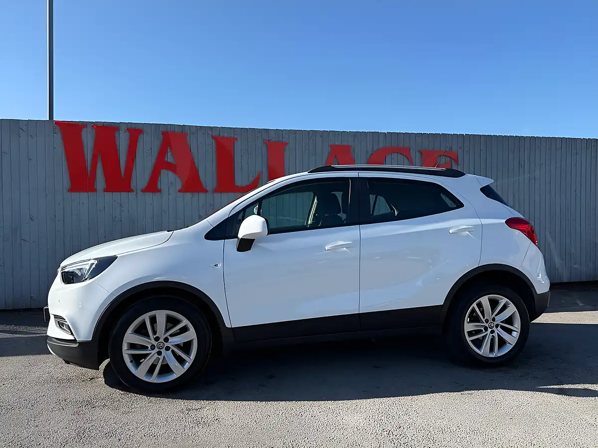 Used 2019 Vauxhall Mokka X Active White - Front View